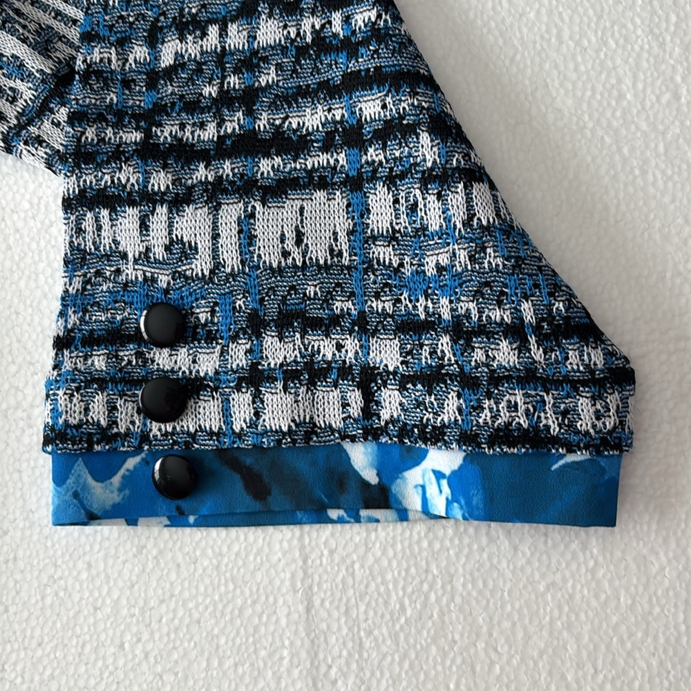 Ming Wang - blue, white and black, textured & designed jacket. - Picture 8 of 13